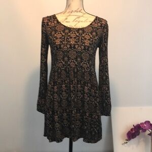 Forever 21 Backless Long Sleeve Dress Size Small